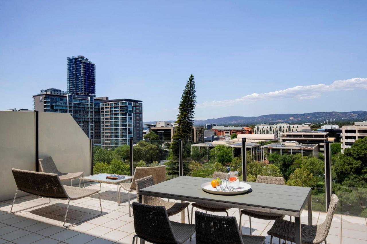 Hotel Mantra Hindmarsh Square Adelaida Exterior foto