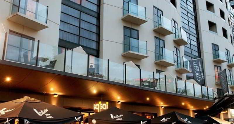 Hotel Mantra Hindmarsh Square Adelaida Exterior foto